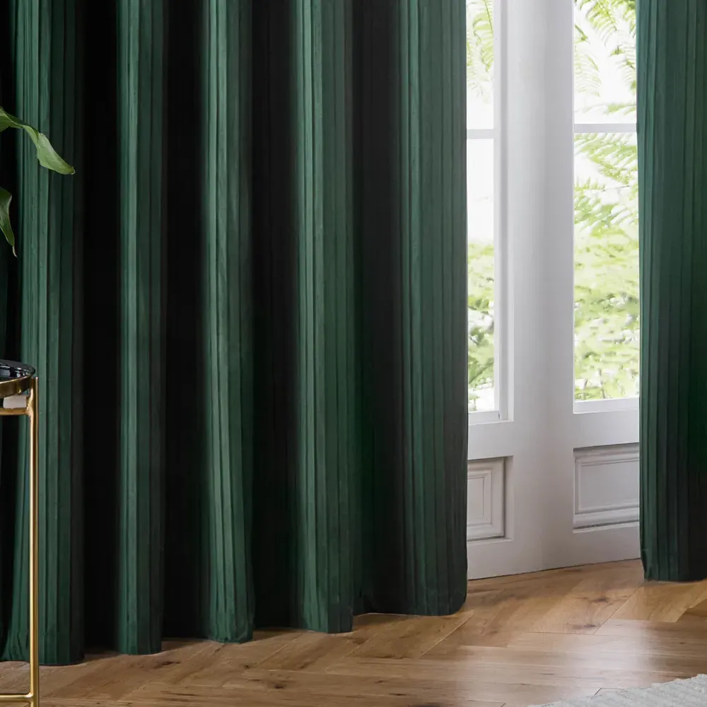 Corinthian Velvet Eyelet Curtains - Green