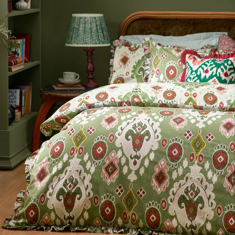 Dawson Ikat Double Reversible Duvet Set - Green