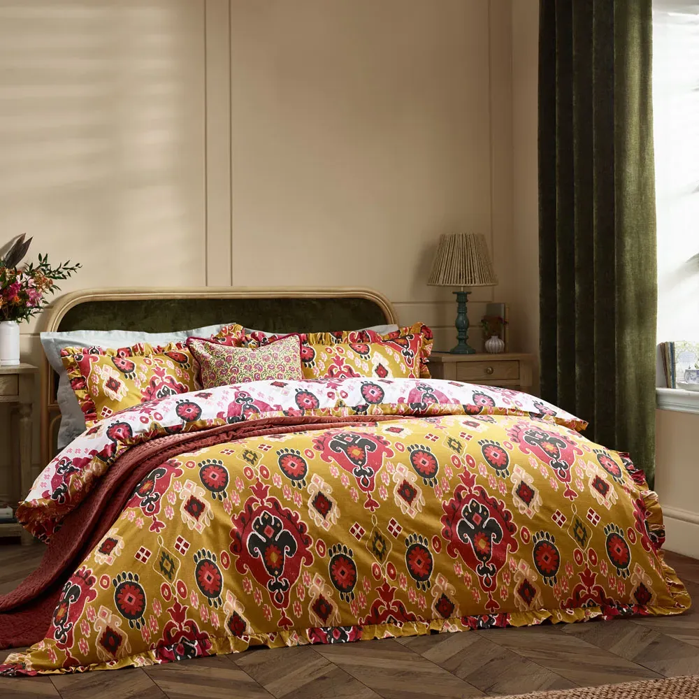 Dawson Ikat Super King Size Reversible Duvet Set - Amber