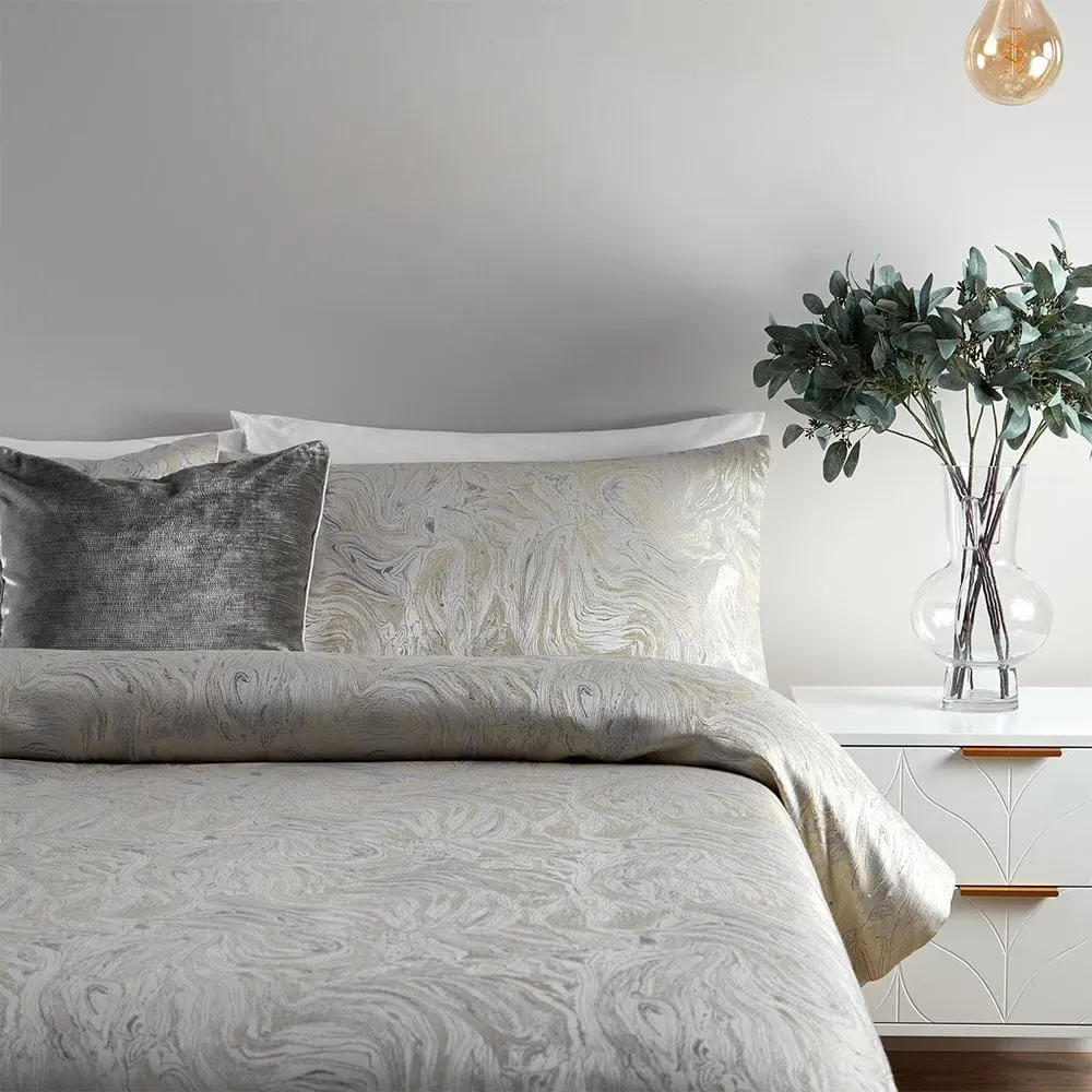 Double Oyster Marble Jacquard Duvet Set - Multi, Polycotton