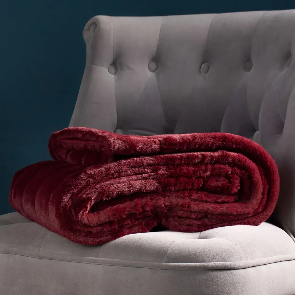 Empress Large Faux Fur Throw - Ruby