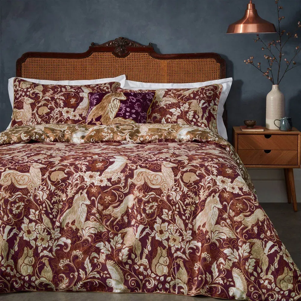 Harewood Single Duvet Set - Ruby