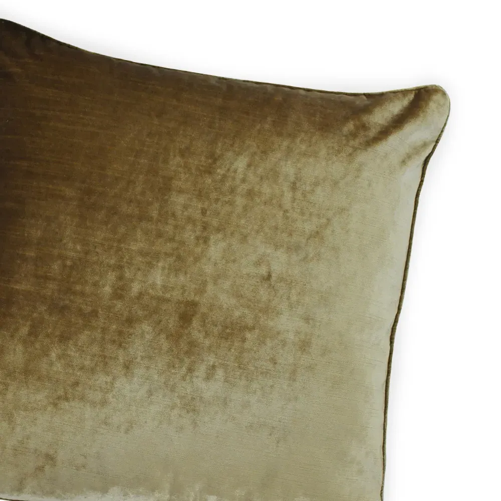 Luxe Velvet Piped Cushion - Gold
