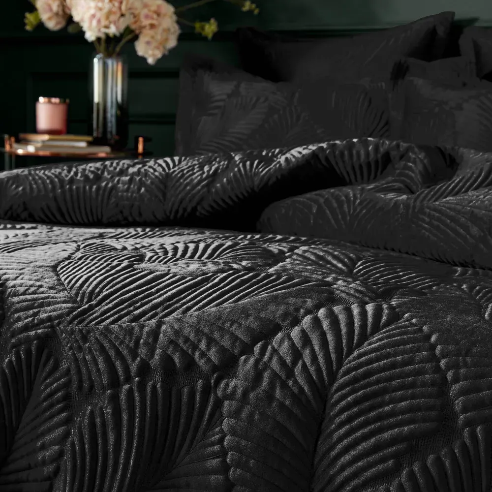 Palmeria Double Quilted Duvet Set - Black, Velvet