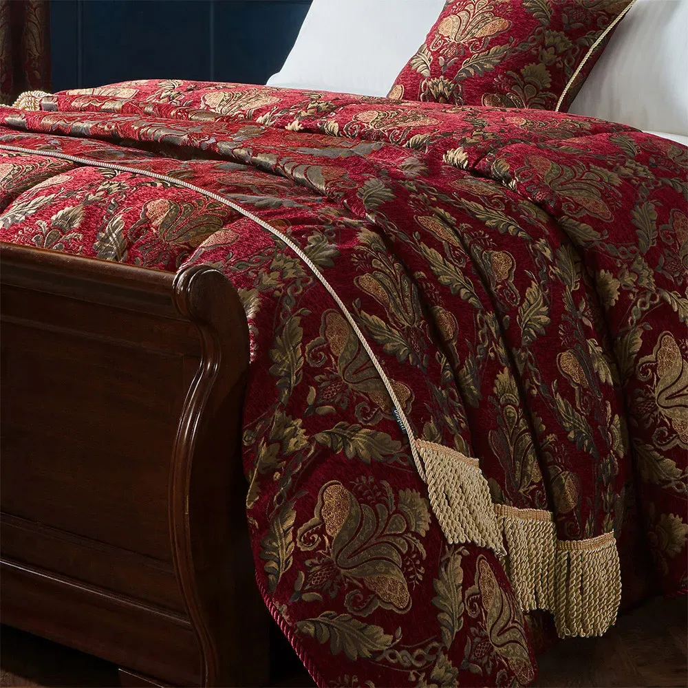 Shiraz Jacquard Throw - Red, Chenille