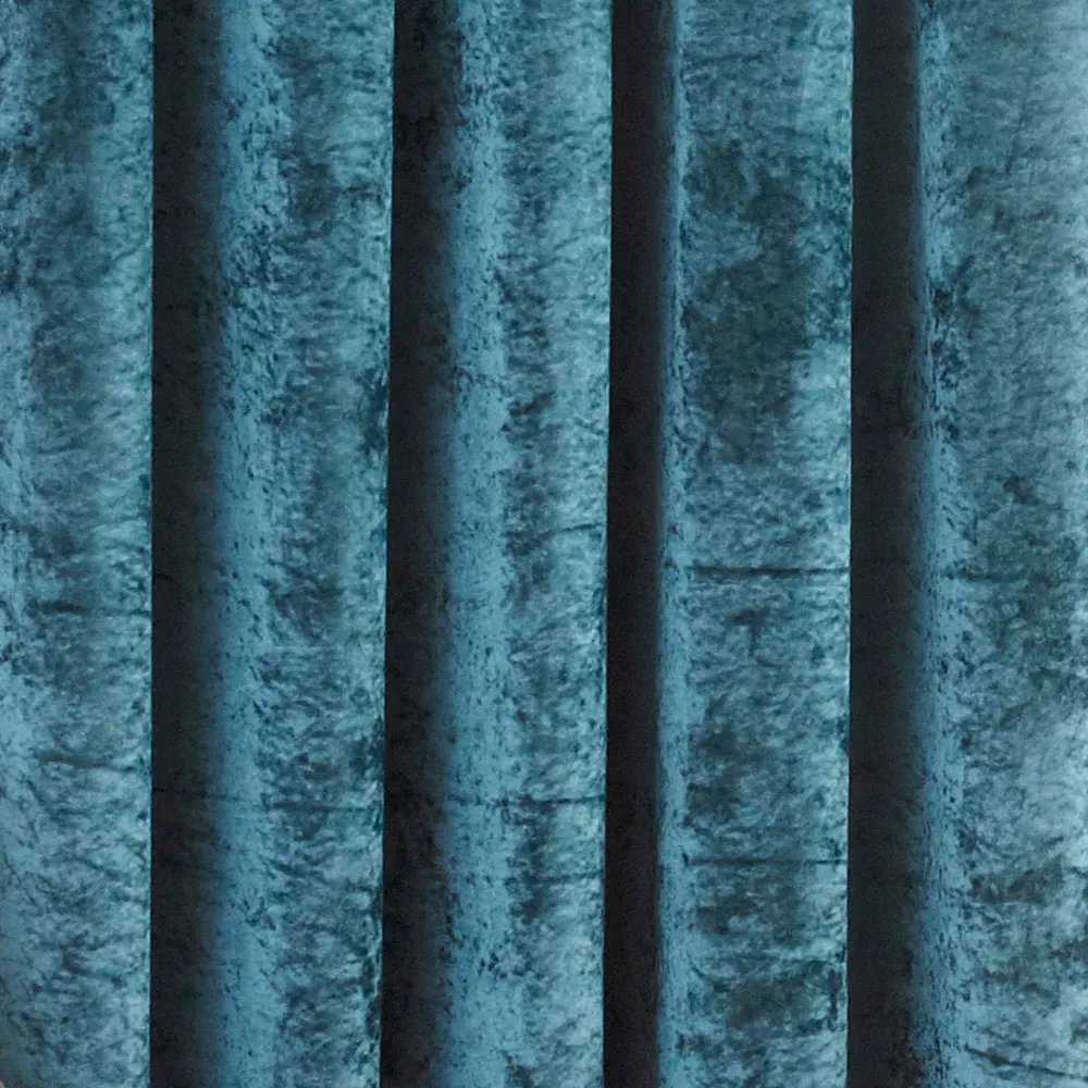 Verona Crushed Velvet Eyelet Curtain - Teal