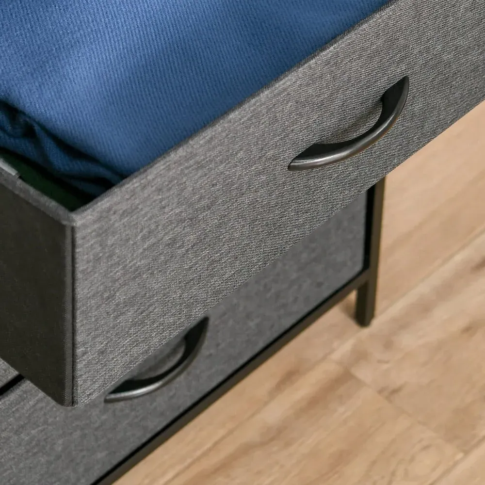 4 Drawer Chest of Drawers - Black