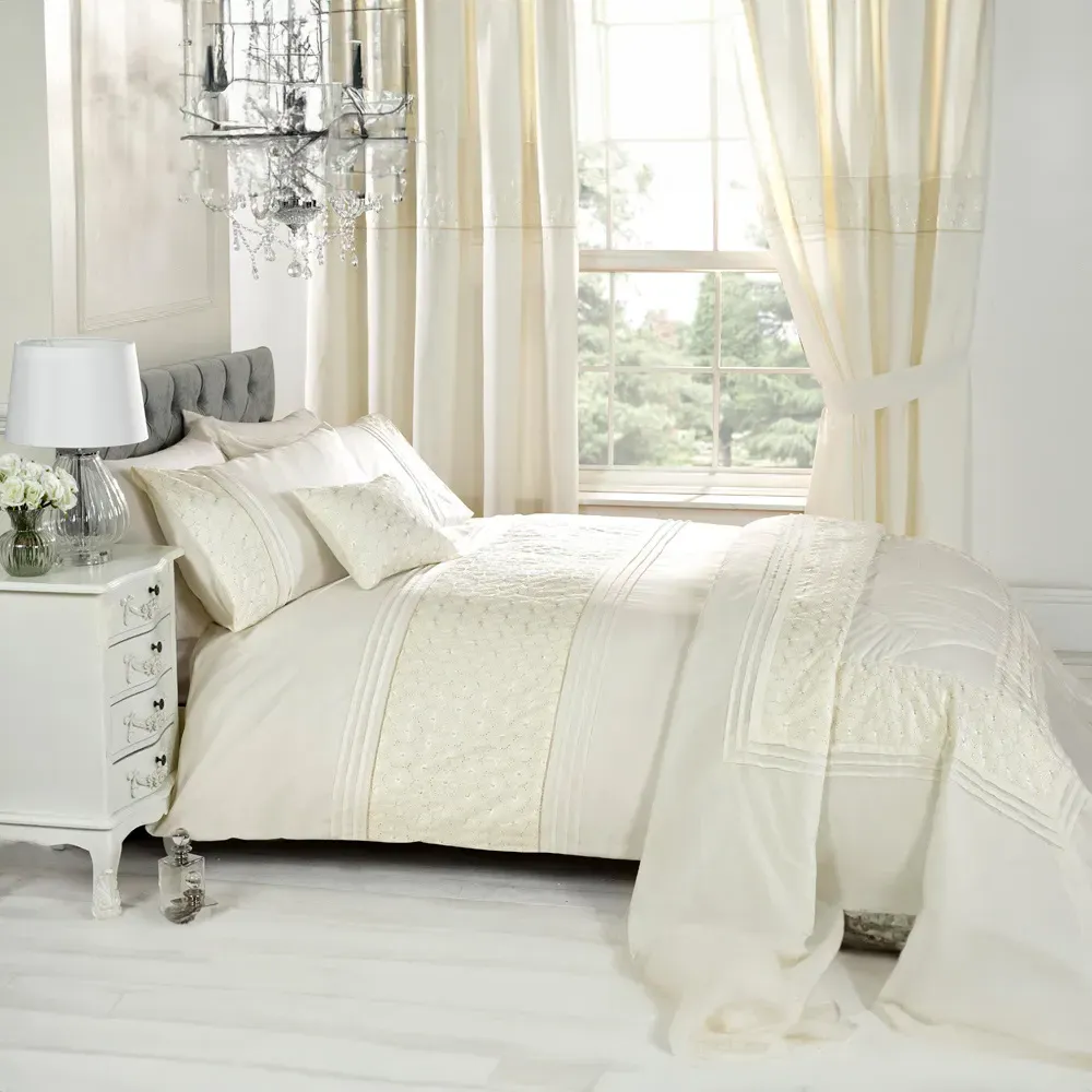 Everdean Super King Duvet Set - Cream
