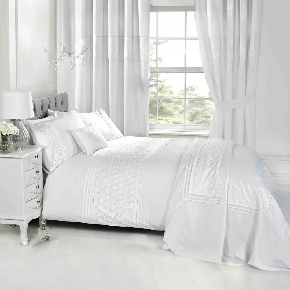 Everdean Super King Duvet Set - White