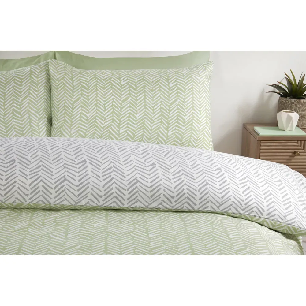 Helston King Size Duvet Set - Green, Microfiber