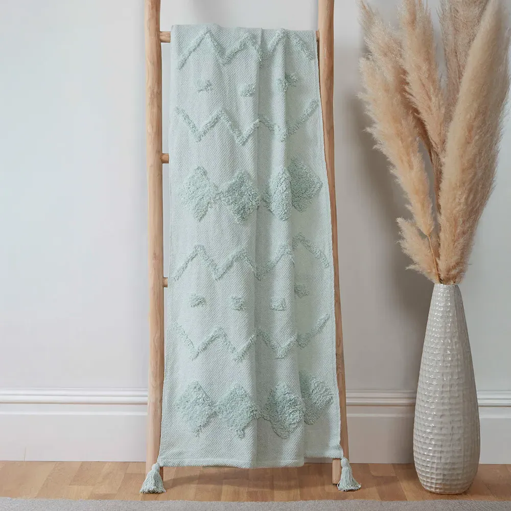 Juniper Tufted Cotton Throw Blanket - Blue