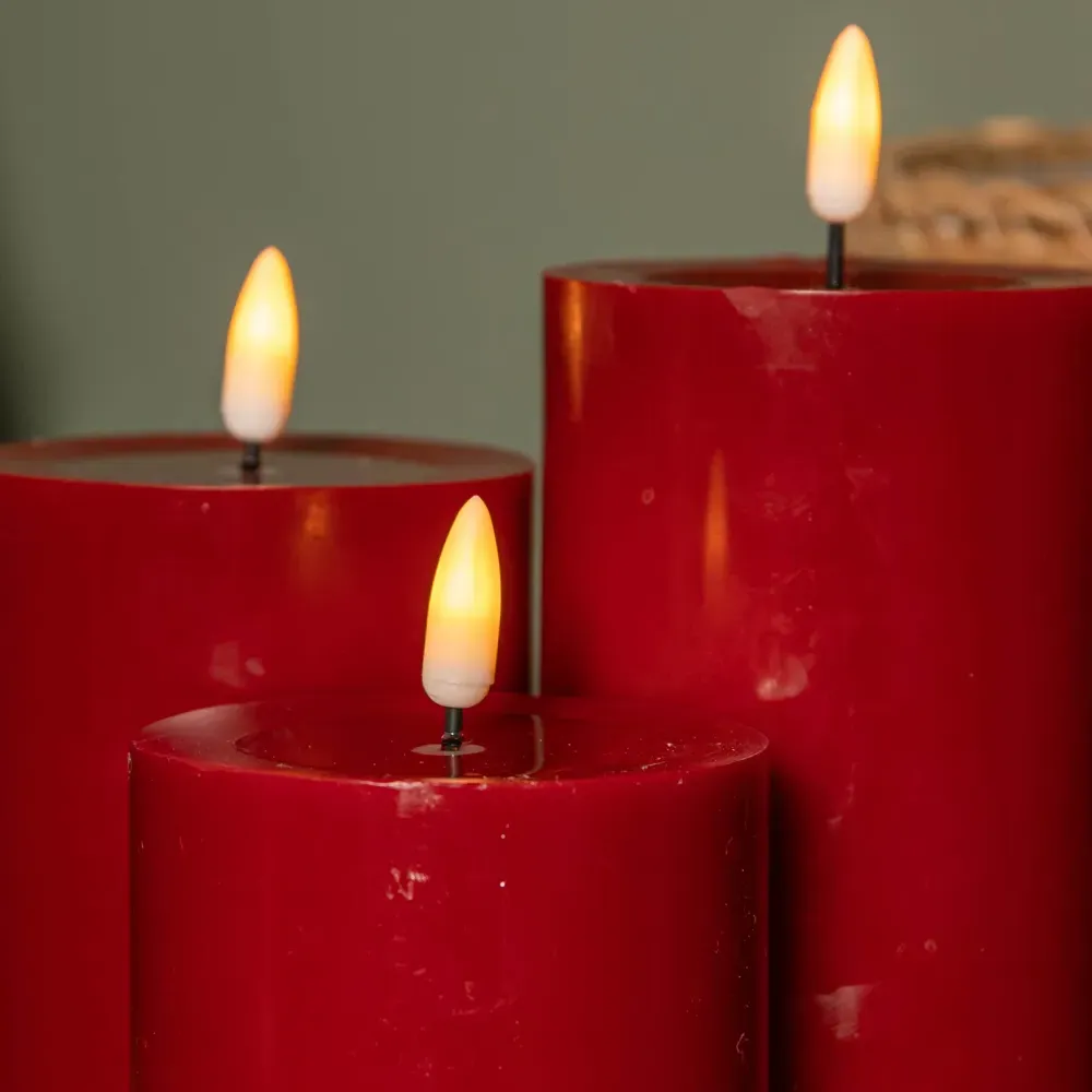Samuel Alexander Wax Pool Effect Candles with Timer - Red