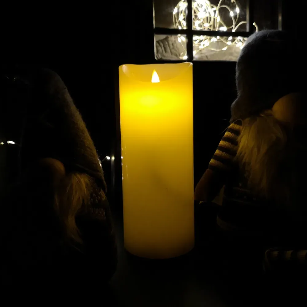 Warm White LED Dancing Flame Candle with Timer - Cream