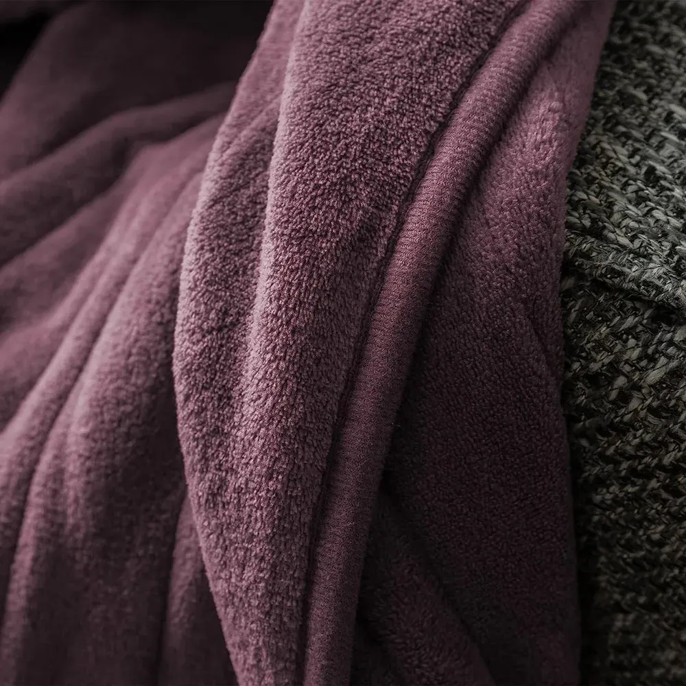 Comfy Hugs Heated Throw - Plum