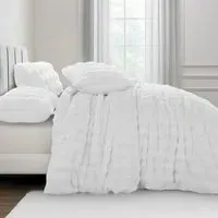 Alpine Super King Size Duvet Set - White, Faux Fur