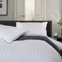 Brackley King Size Jacquard Stripe Duvet Set - Multi