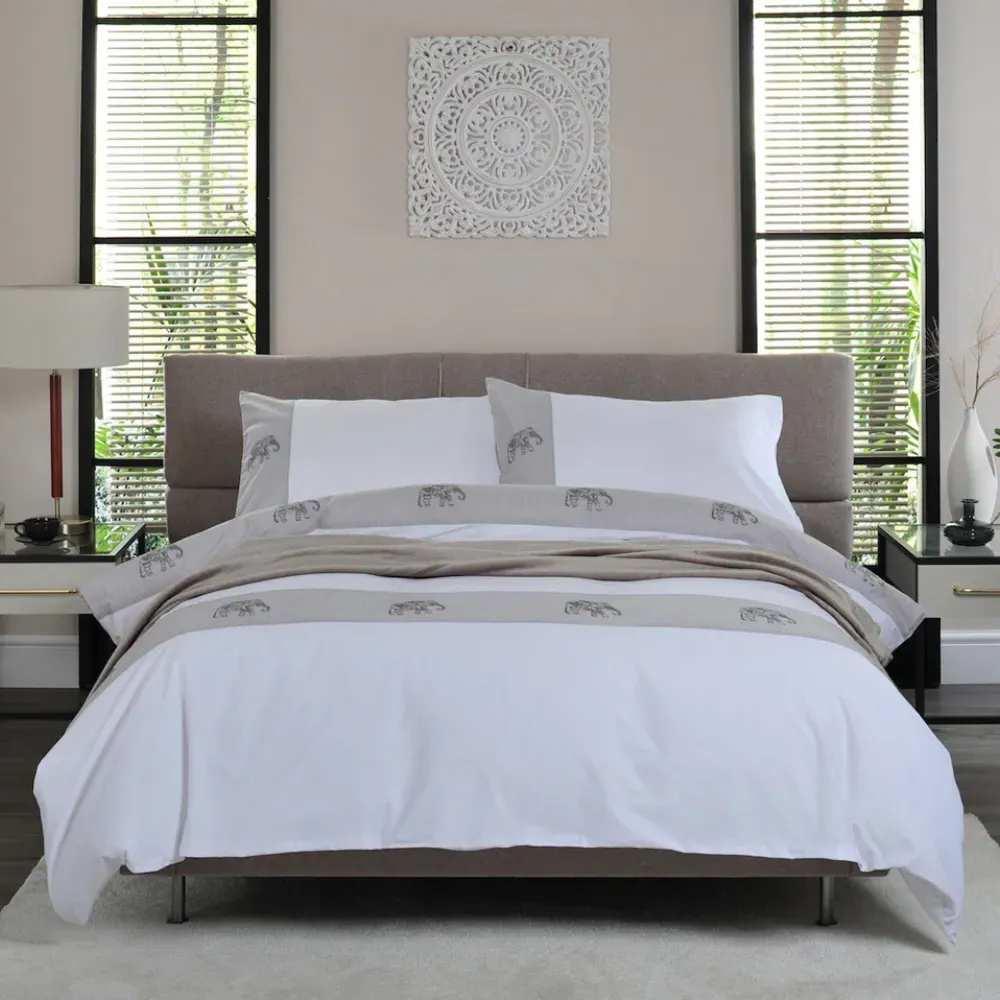 Elephants King Size Duvet Set - White, Cotton image