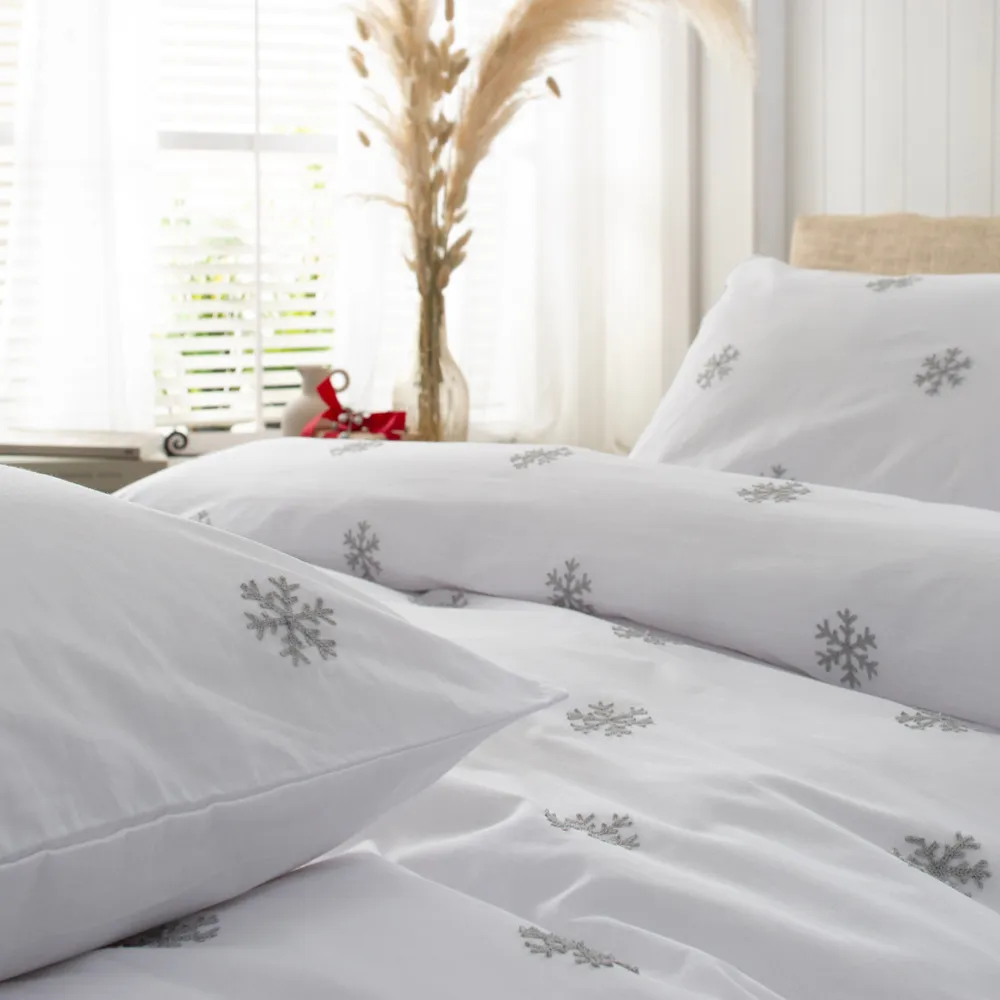 King Size Snowflake Duvet Set - Grey