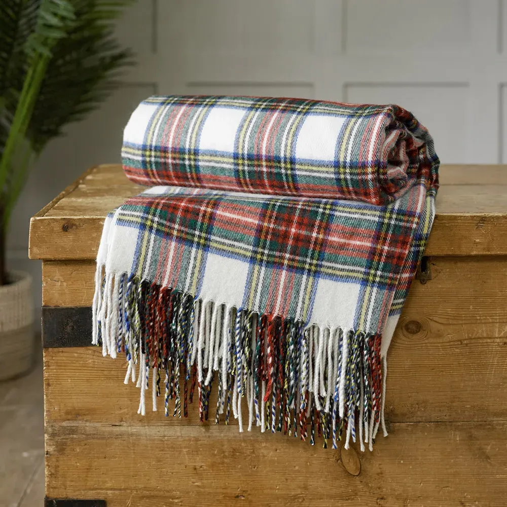 Stewart Dress Acrylic Throw - Red