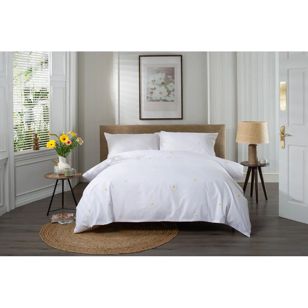 Tufted Daisy King Size Duvet Set - White, Cotton