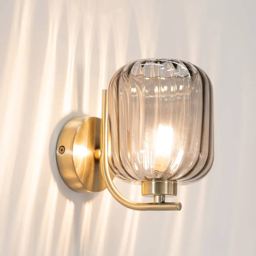 Amelie Ribbed Glass Wall Lamp - Gold