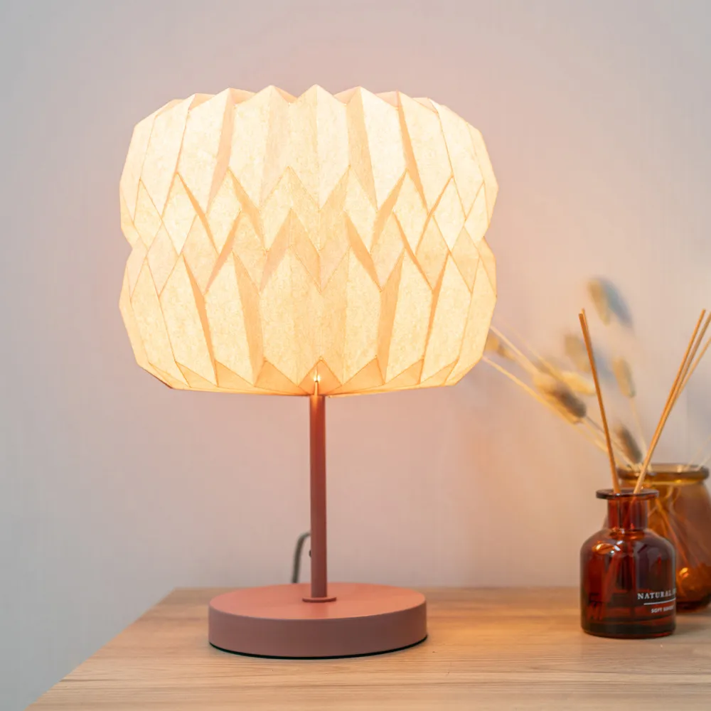 Bett Origami Paper LED Table Lamp - Pink