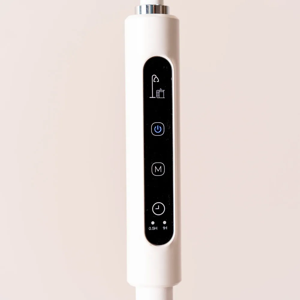 Daylight Free Standing LED Floor Lamp - White