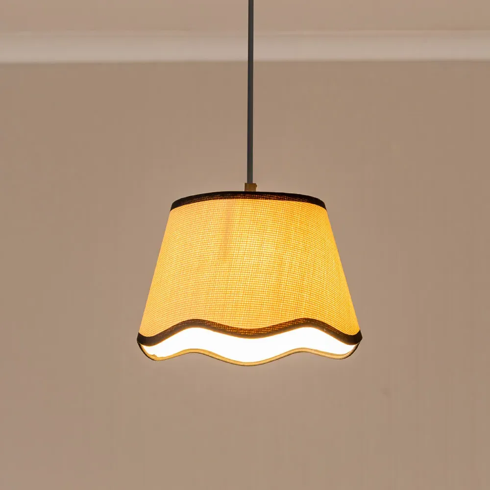 Dutton Small Scallop Edge Lamp Shade - Cream, Black Trim