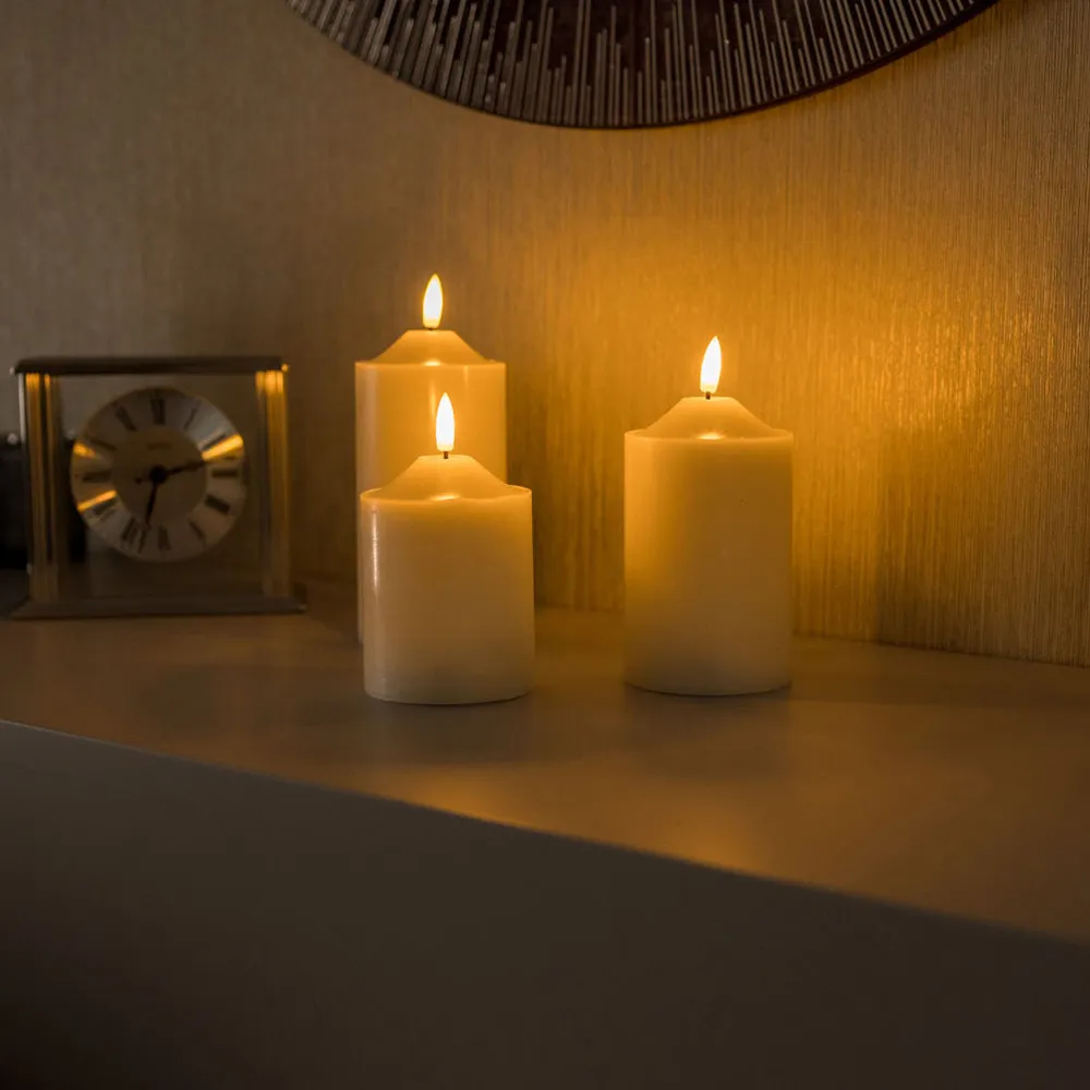 Flickering LED Candles with Remote Control 3 Pack - White