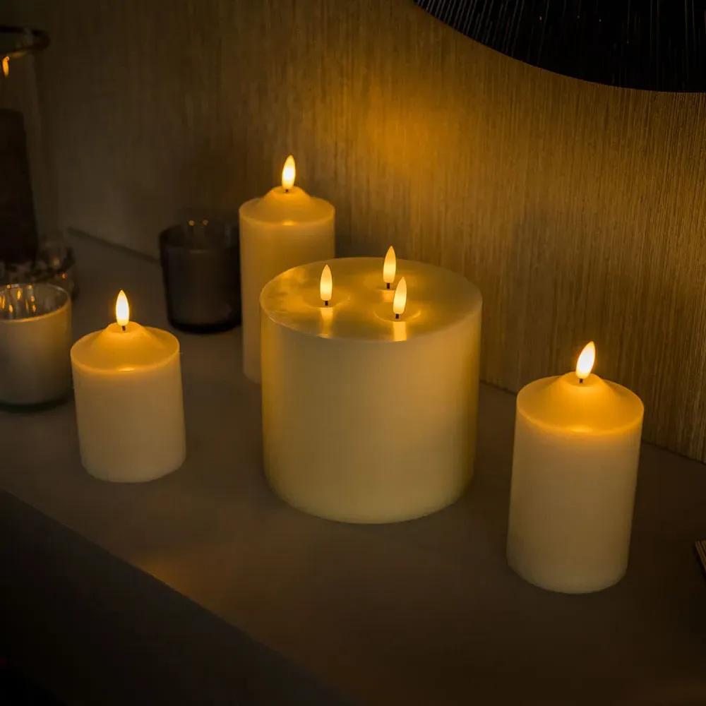 Flickering LED Candles with Remote Control 3 Pack - White