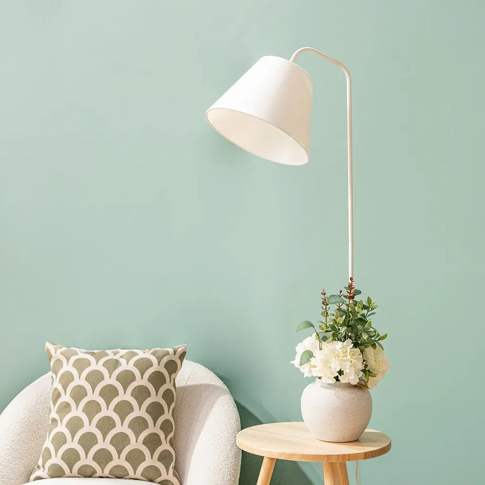 Freja Wooden Tripod Floor Lamp with Table - Cream