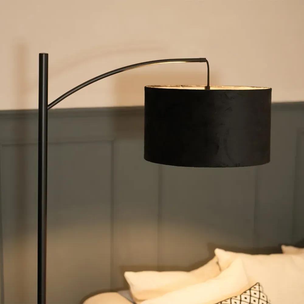 Preto Curved LED Floor Lamp - Black, Velvet