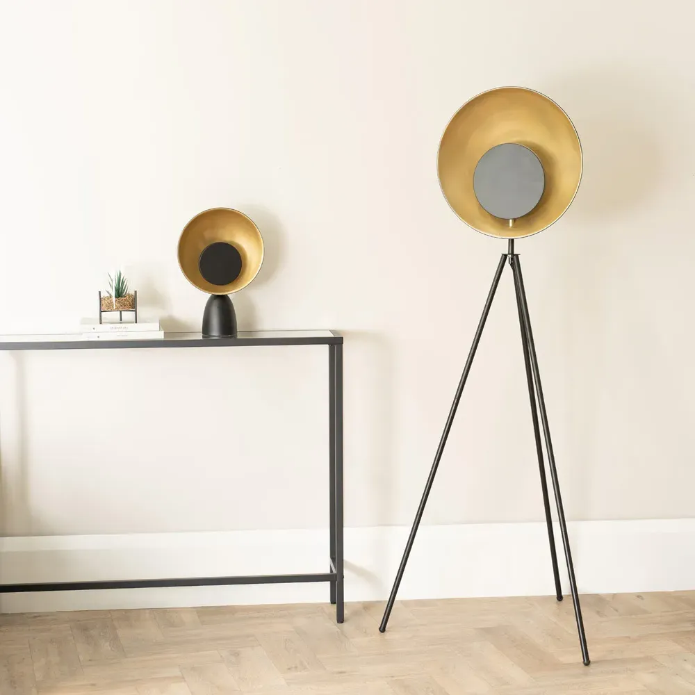 Saffy LED Table Lamp with Two Disc Shade - Black