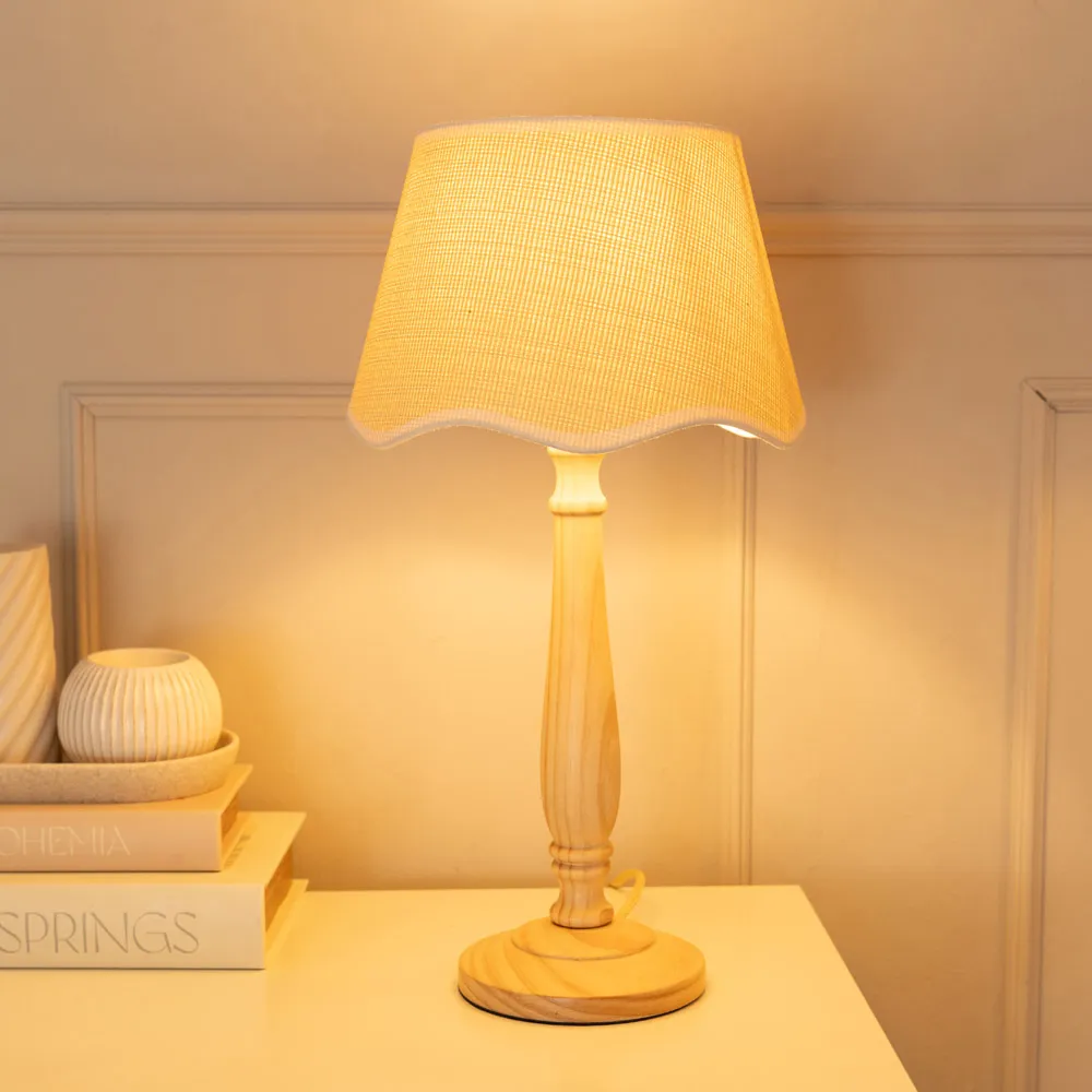 Victoria Linen Scallop White Edge Table Lamp - Wood