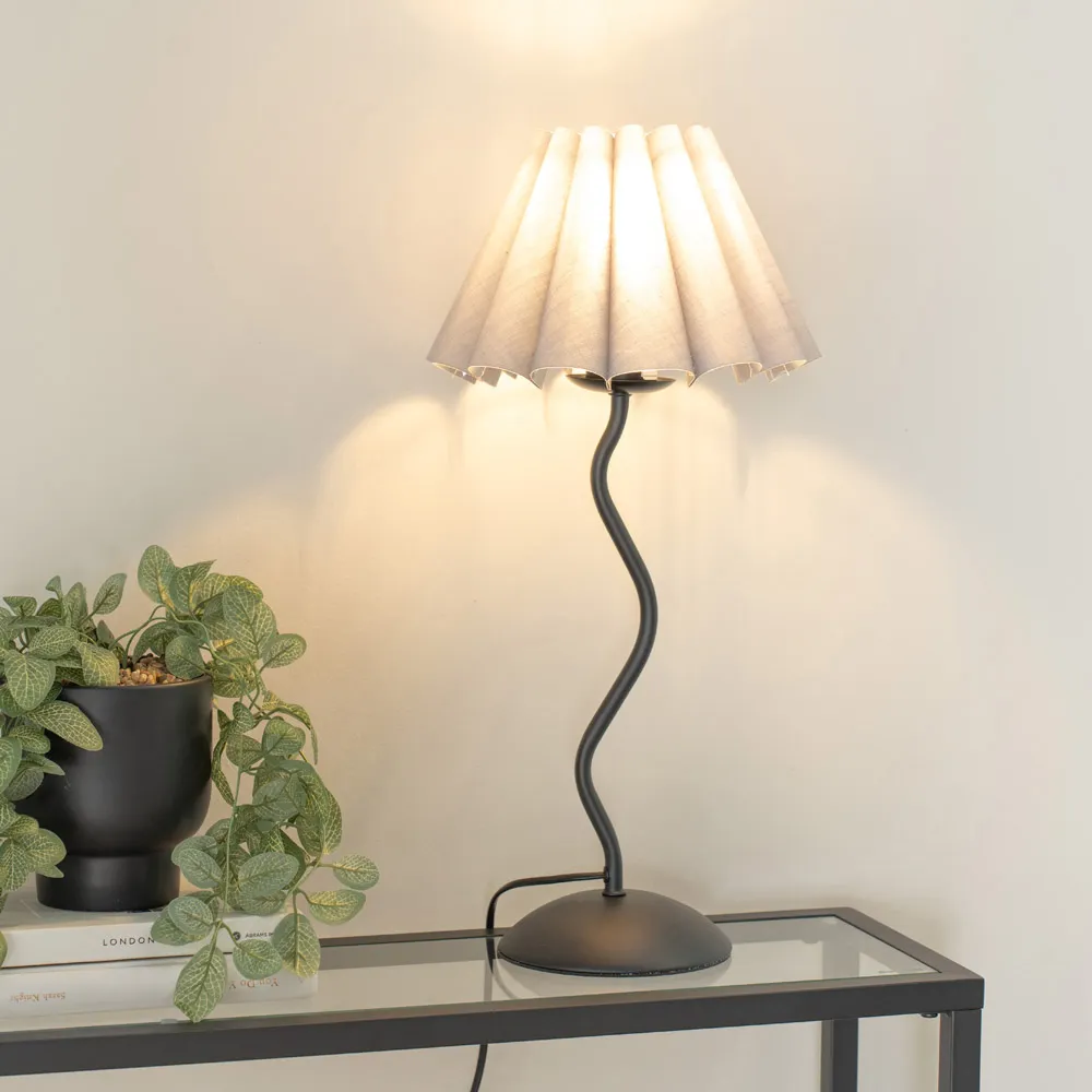 Wiggle Scallop Shade LED Table Lamp - Grey, Metal