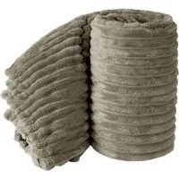 Bellissima Plush Throw - Beige