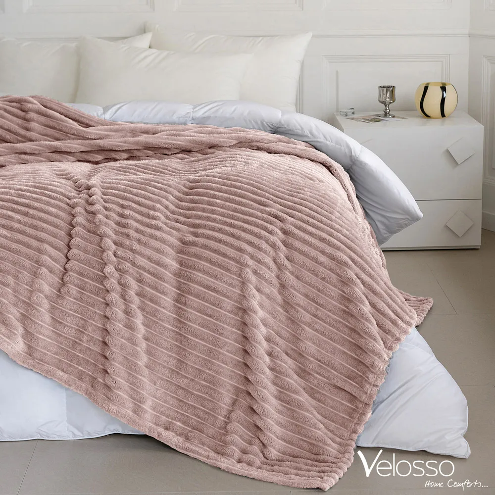 Bellissima Plush Throw - Blush, Velvet