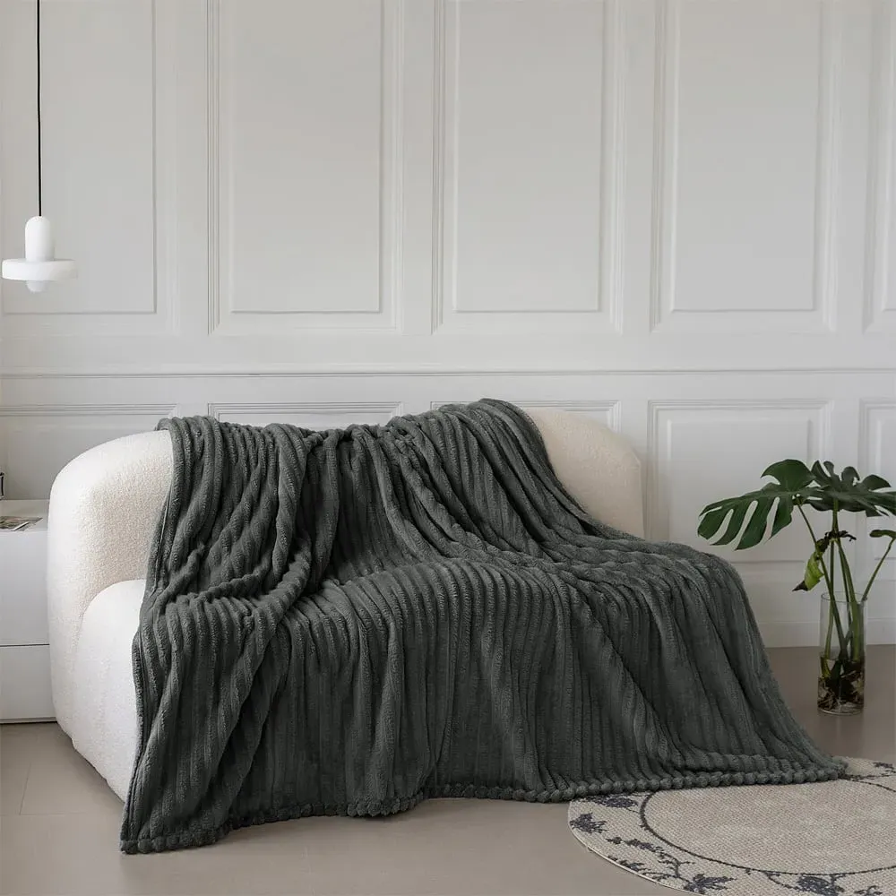Bellissima Plush Throw - Charcoal