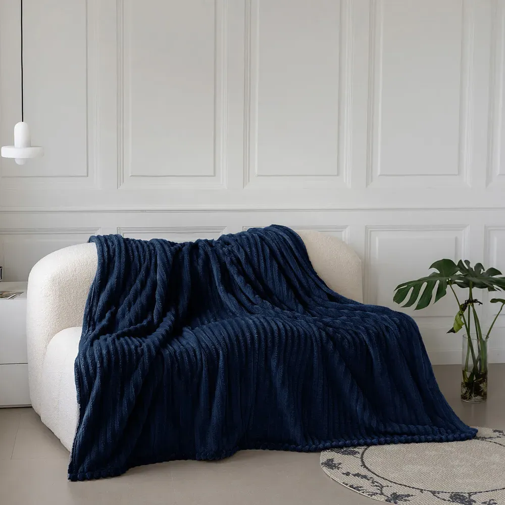 Bellissima Plush Throw - Navy, Velvet