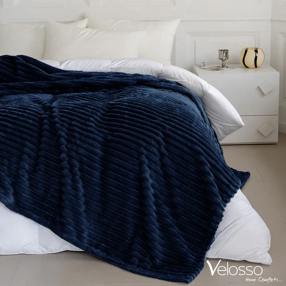 Bellissima Plush Throw - Navy, Velvet