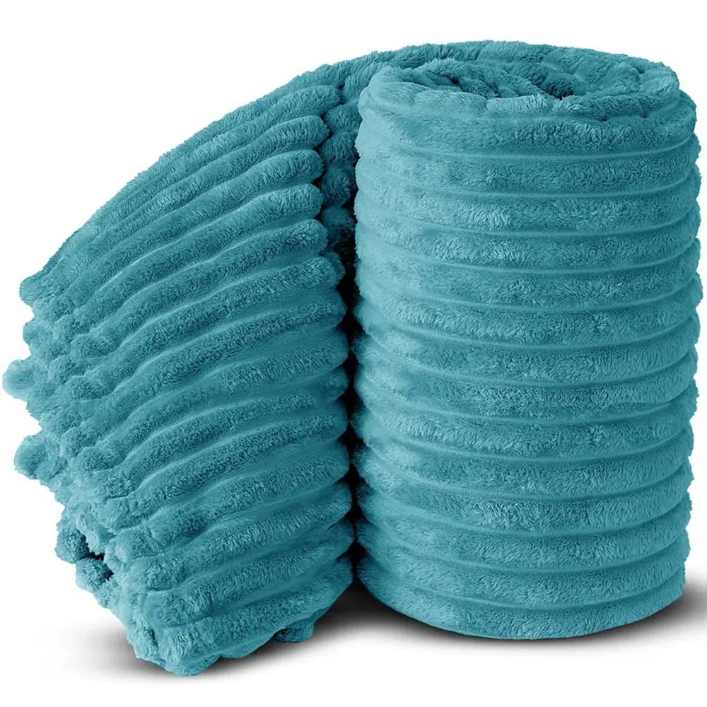 Bellissima Plush Throw - Teal
