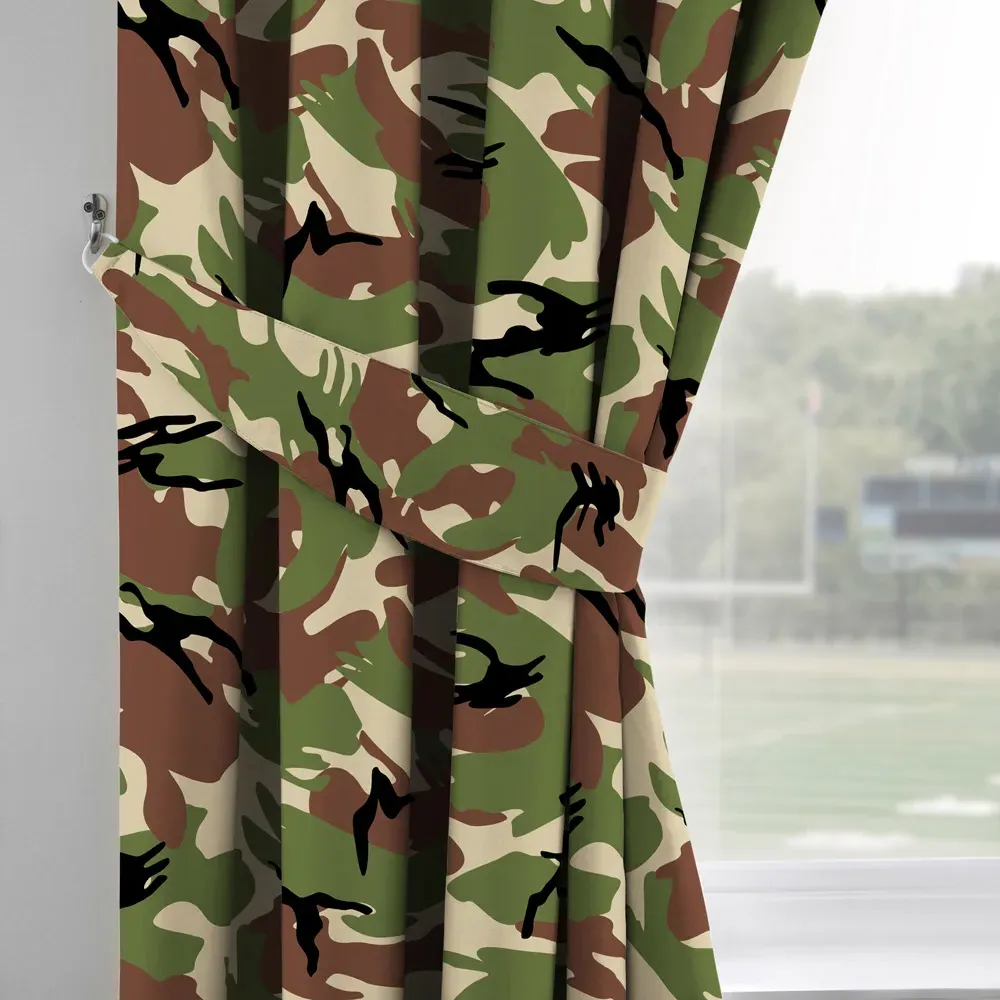 Camouflage Curtain - Green