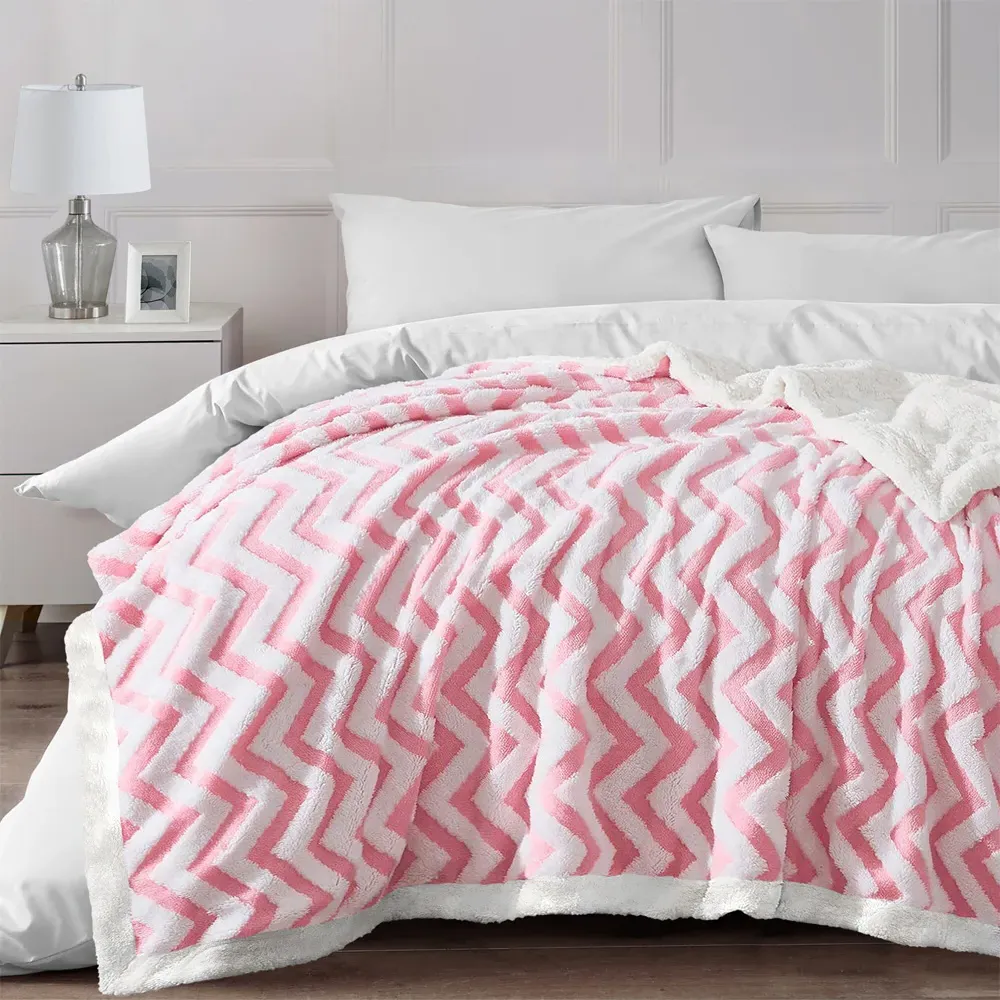 Chevron Sherpa Throw - Pink