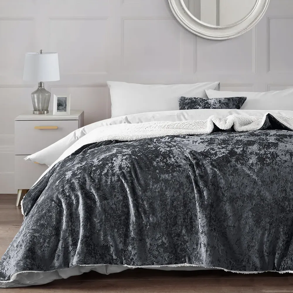 Crushed Velvet Throw - Charcoal