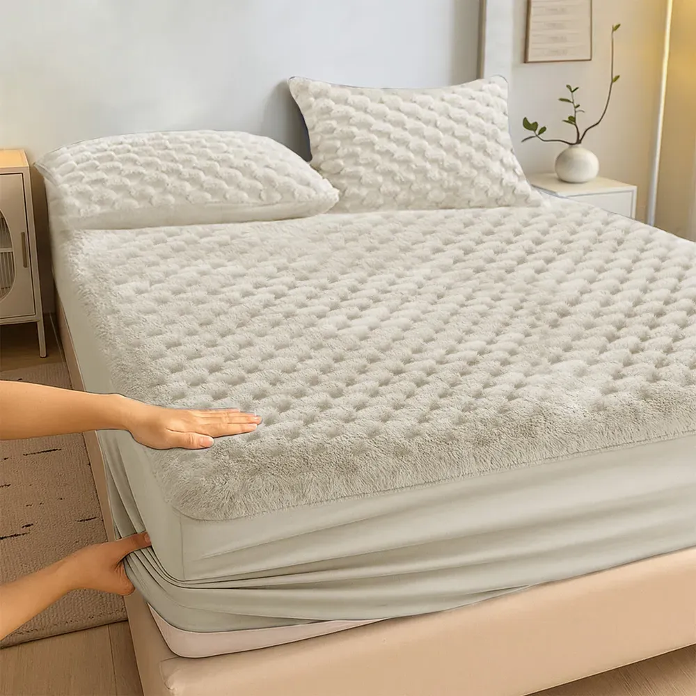 Double Chunky Popcorn Fitted Sheet - Cream