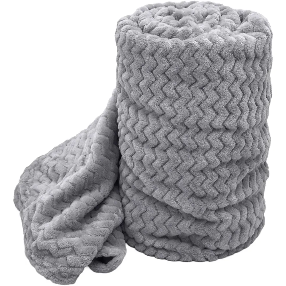 Moda Plush Throw - Silver, Polyester