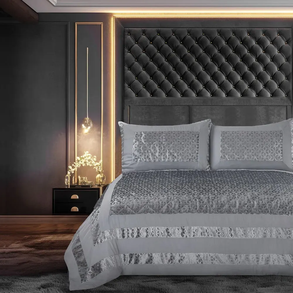 Sephora Bedspread Set - Silver