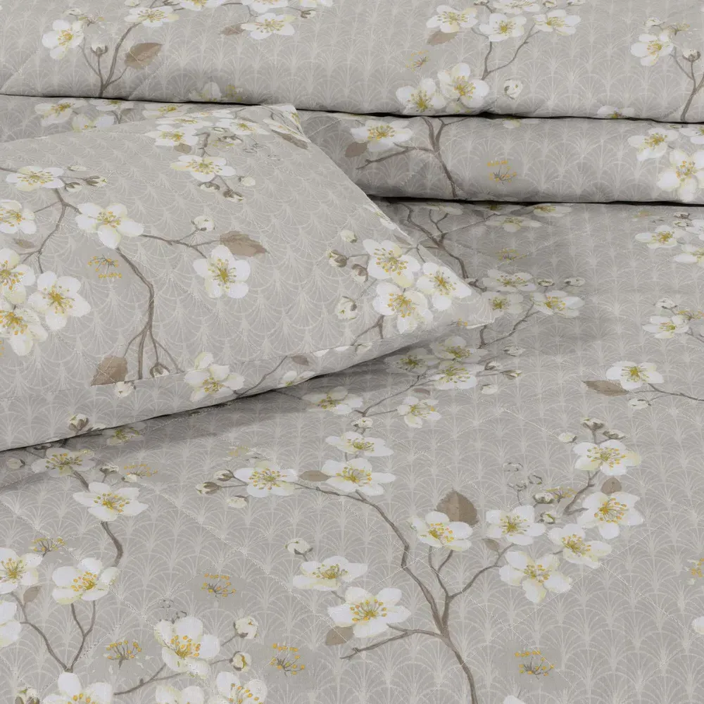 Single Cherry Blossom Bedspread Set - Cream, Polycotton