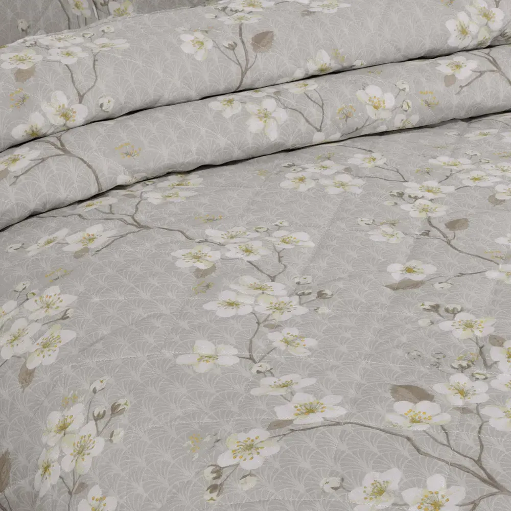 Single Cherry Blossom Bedspread Set - Cream, Polycotton