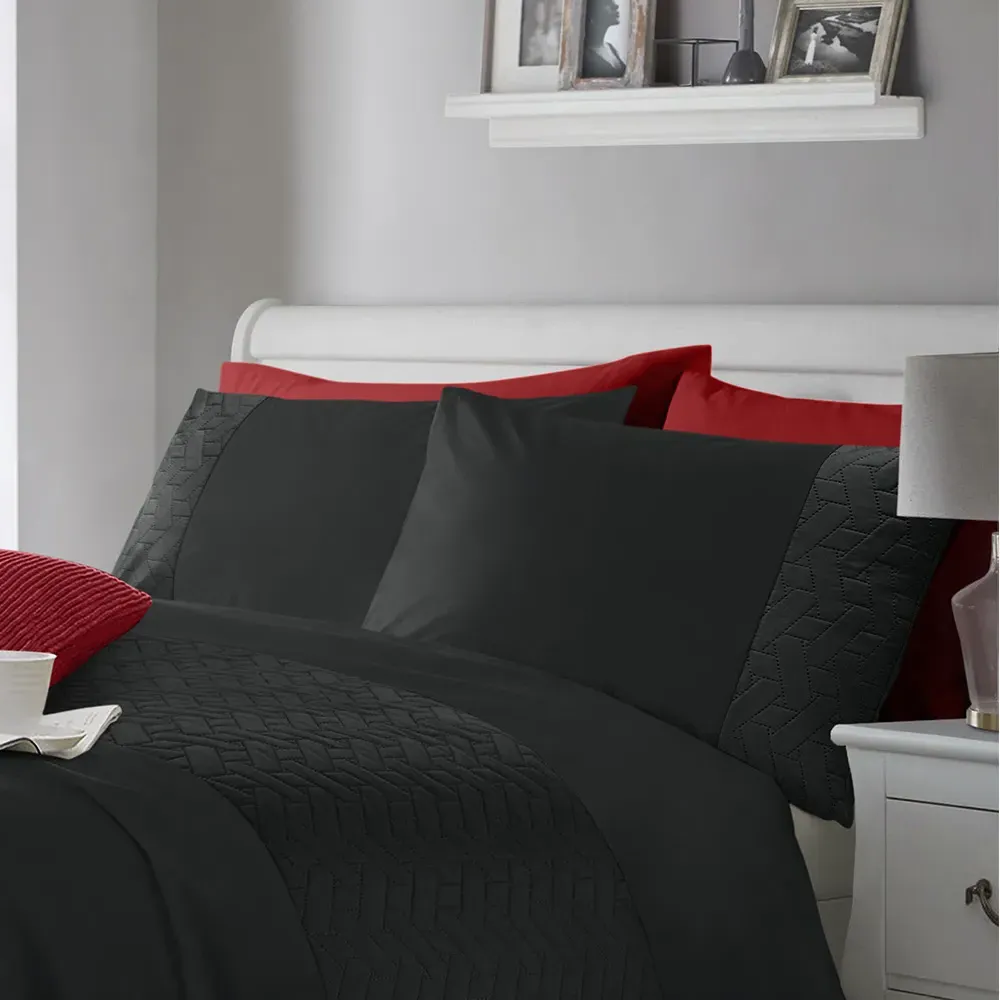 Single Quilted Geo Duvet Set - Black